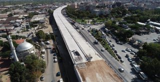 Köprülü Kavşağın Korkuluk Montajı Başladı