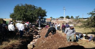 Denizlide Vatandaşların Su Eylemi