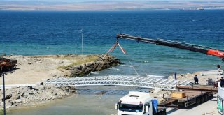 Lapsekide ‘Beybaşlı Halil Ve İbrahim Onbaşı Köprüsü Çalışmaları