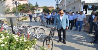 Kırşehir Belediye Başkanı Makam Aracını Bıraktı Bisiklete Bindi