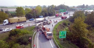 Sakarya Gişelerinde Beton Mikseri Devrildi: 1 Ölü