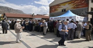 Gümüşhanede 2 Bin Kişilik Aşure Dağıtıldı