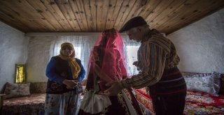 Bursa Fotofestde ‘Ritüeller Ödüllendirildi