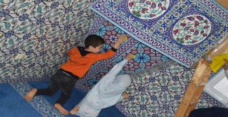 Suriyeli Gençler Ümraniyede Bulunan Camileri Temizledi