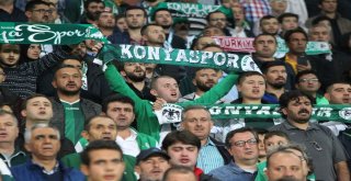 Spor Toto Süper Lig: Atiker Konyaspor: 0 - Beşiktaş: 0 (Maç Devam Ediyor)