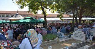 Kdz. Ereğli Belediyesi Mezarlıklarda Mevlid Okuttu