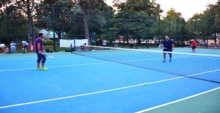 Torbalıda Ücretsiz Tenis Kursuna Yoğun İlgi