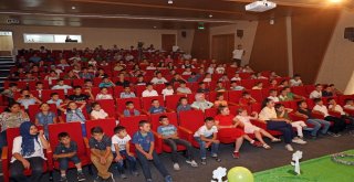Talasta Kırsal Mahallelerdeki Çocukların Tiyatro Heyecanı