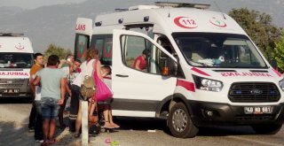 Fethiye-Antalya Yolunda Otobüs Devrildi: 26 Yaralı
