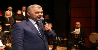 Kayseride Yıl Sonu Konserine Başkan Çelik De Katıldı