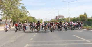 Adıyamanda ‘Kalbin İçin Pedalla Etkinliği