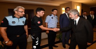 Ankara Büyükşehir Belediye Başkanı Tuna: “Zabıta, Belediyenin Görünen Yüzü, Vatandaşa Dokunan Tarafı”