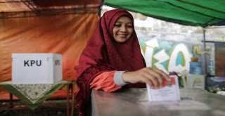 Endonezyada Oy Sayımı Başladı