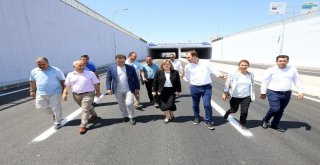 Mezarlık Kavşağı Köprüsü Bayram Öncesinde Trafiğe Açıldı