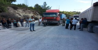 Kktcde 3 Aydır Maaş Alamayan Kamyoncular Eylemde