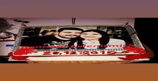 200 Kişi Arasında Sürpriz Evlilik Teklifi