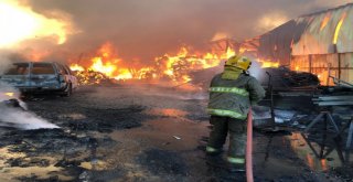 Kuveytte Pazar Yerinde Yangın: 7 Yaralı