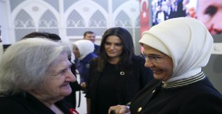 Emine Erdoğan: Çocuklar Ve Gençleri Dikkate Aldığımız Gibi Ak Saçlı İhtiyarlarımıza Da Hak Etiği Değeri Vermeliyiz