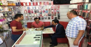 Belediye Başkanı Bahçeci, Vatandaş Ve Esnafla Projeleri Değerlendiriyor