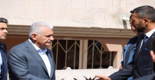 Tbmm Başkanı Yıldırımdan Bebeğiyle Şehit Olan Annenin Ailesine Ziyaret