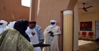 Tikadan Agadez Sultanlığının Karşılama Odasına Restorasyon