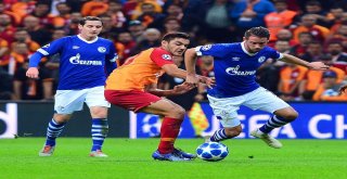 Uefa Şampiyonlar Ligi: Galatasaray: 0 - Schalke 04: 0 (İlk Yarı)