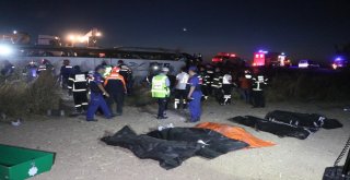 Aksarayda Otobüs Şarampole Devrildi: 6 Ölü, 44 Yaralı