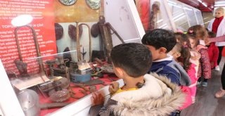 Cü Vakfı Okulları Öğrencileri Gezici Çanakkale Müzesine Hayran Kaldı