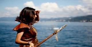 Herkülün İzinden Geldiler