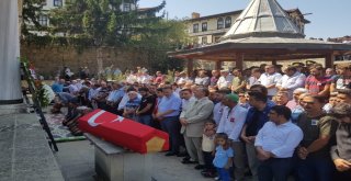 Trafik Kazasında Hayatını Kaybeden Uzman Erbaş Özgen Son Yolcuğuna Uğurlandı