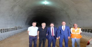 Vali Tavlı, Gelibolu-Eceabat Tünellerinde İncelemelerde Bulundu