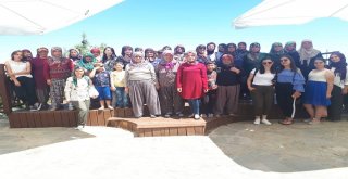 Korkutelili Kadınlar Antalya Kadınlar Plajı Ve Tünektepede Ağırlandı