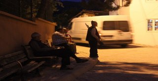 (Özel Haber) Köylülerin Silahla Domuz Nöbeti