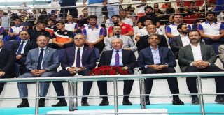 İstanbul Büyükşehir Belediyespor, Voleybolda Sezonu Açtı