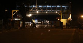 Arabalı Vapurda Devrilen Kamyonet Kaldırıldı