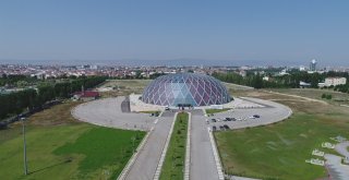 Anadolu Üniversitesi Bilim, Kültür Ve Sanat Merkezine Rekor Ziyaret
