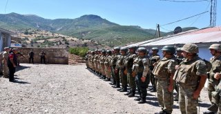 Vali Sonel, Terörle Mücadelede Nöbetteki  Kahramanlarla Bayramlaştı