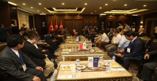 Tarihi Kentlerin Önceliği İşbirliği Ve Dayanışma