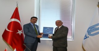 (Tekrar) İski, Projeleriyle Yurtdışında Çözümler Sunacak