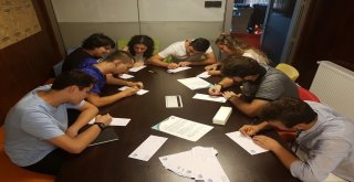 Gençlerden Vekillere Mektup