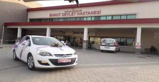 Gelin Ve Damattan Örnek Davranış