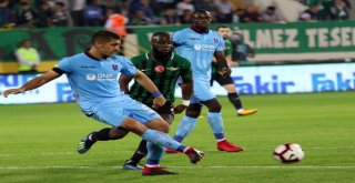 Spor Toto Süper Lig: Akhisarspor: 0 - Trabzonspor: 2 (İlk Yarı)