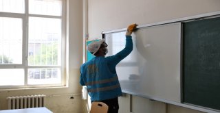 Okullar Yeni Eğitim Öğretim Yılına Hazırlanıyor