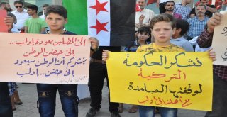 Reyhanlıdaki Suriyelilerden İdlibe Müdahaleye Protesto