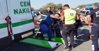 Aydındaki Trafik Kazasında 2 Kişi Hayatını Kaybetti