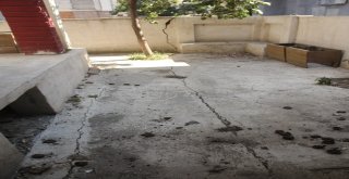 İnşaat Kazısı 4 Katlı Apartmana Zarar Verdi