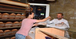 Alaşehir Belediyesinden Askıda Ekmek Projesine Tam Destek