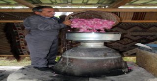 ‘Gülde Coğrafi İşaret Tamam, Sıra Unesco Dünya Mirası Listesinde