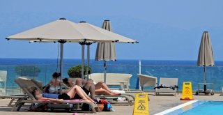 Ünlü Tatil Merkezi Çeşmeye Bayram Piyangosu Vurdu