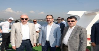 Türkiye Milli Olimpiyat Komitesi Tarafından Boğaziçi Kıtalararası Yüzme Yarışının Bu Yıl 30Uncusu Gerçekleşti